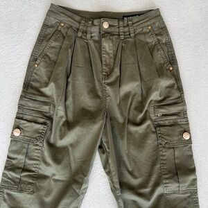 sz 27 Military Style Pleated Front Cargo Trouser